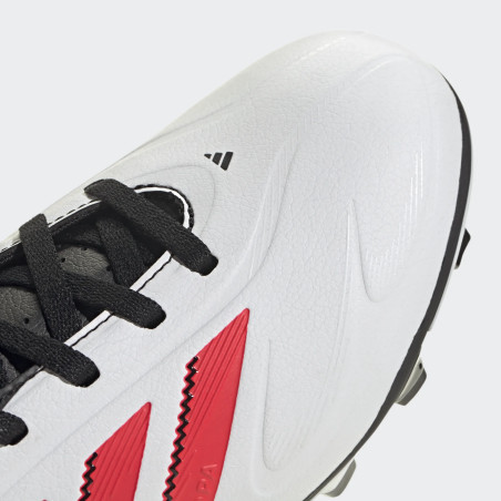 Crampons Moulés Enfants COPA PURE III Club FG Blanche/noire